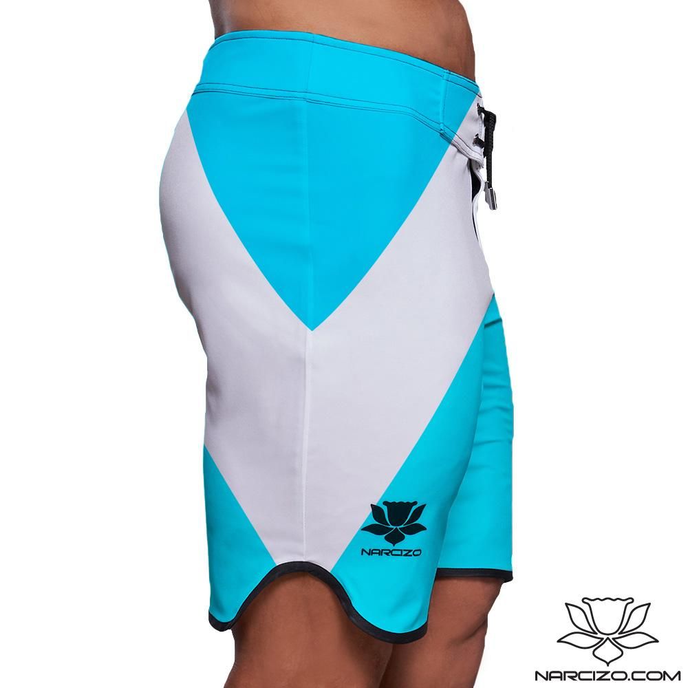 CYAN BAY 19